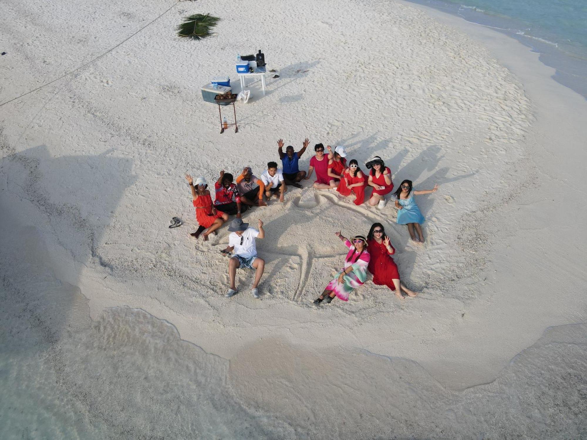 Masfalhi View Inn Felidhoo Kültér fotó